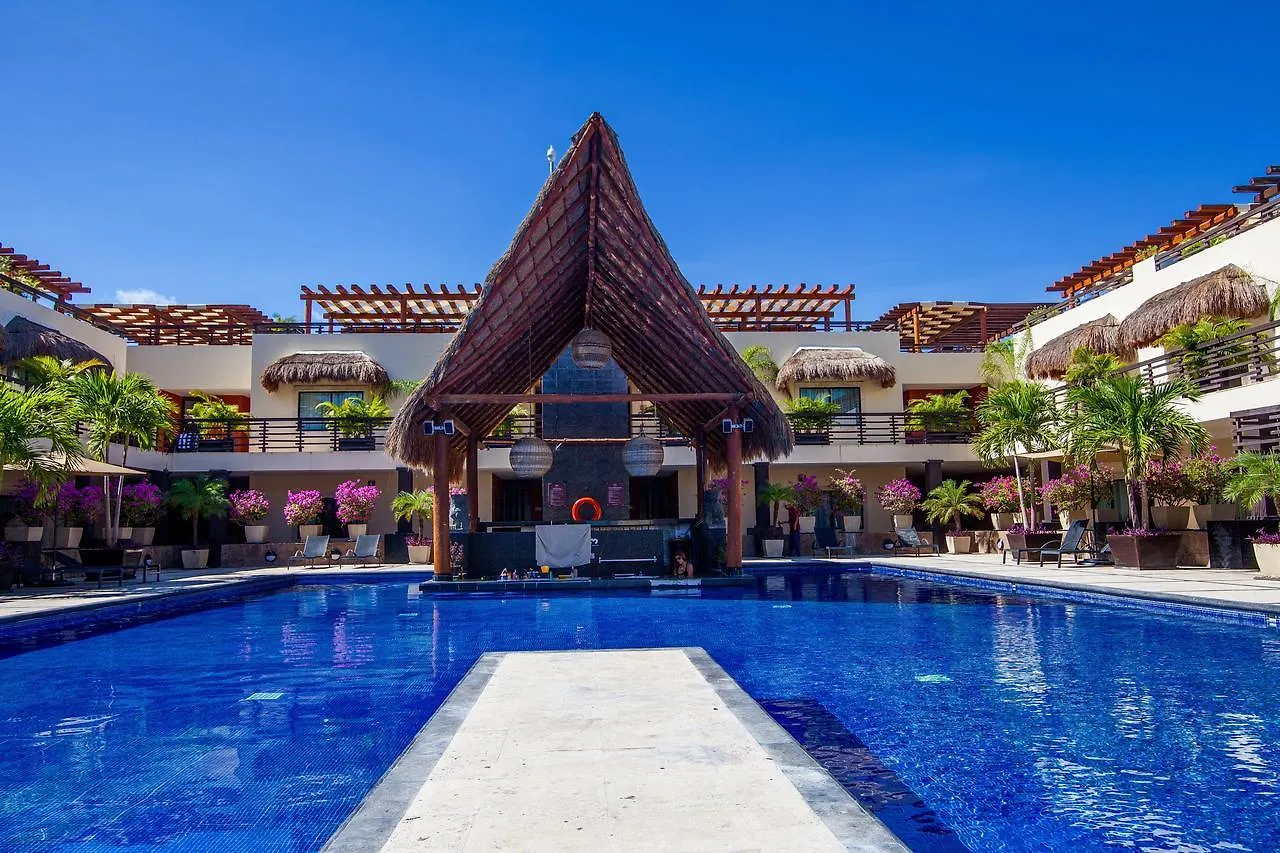 Aldea Thai By Blue Oceanfront Playa del Carmen
