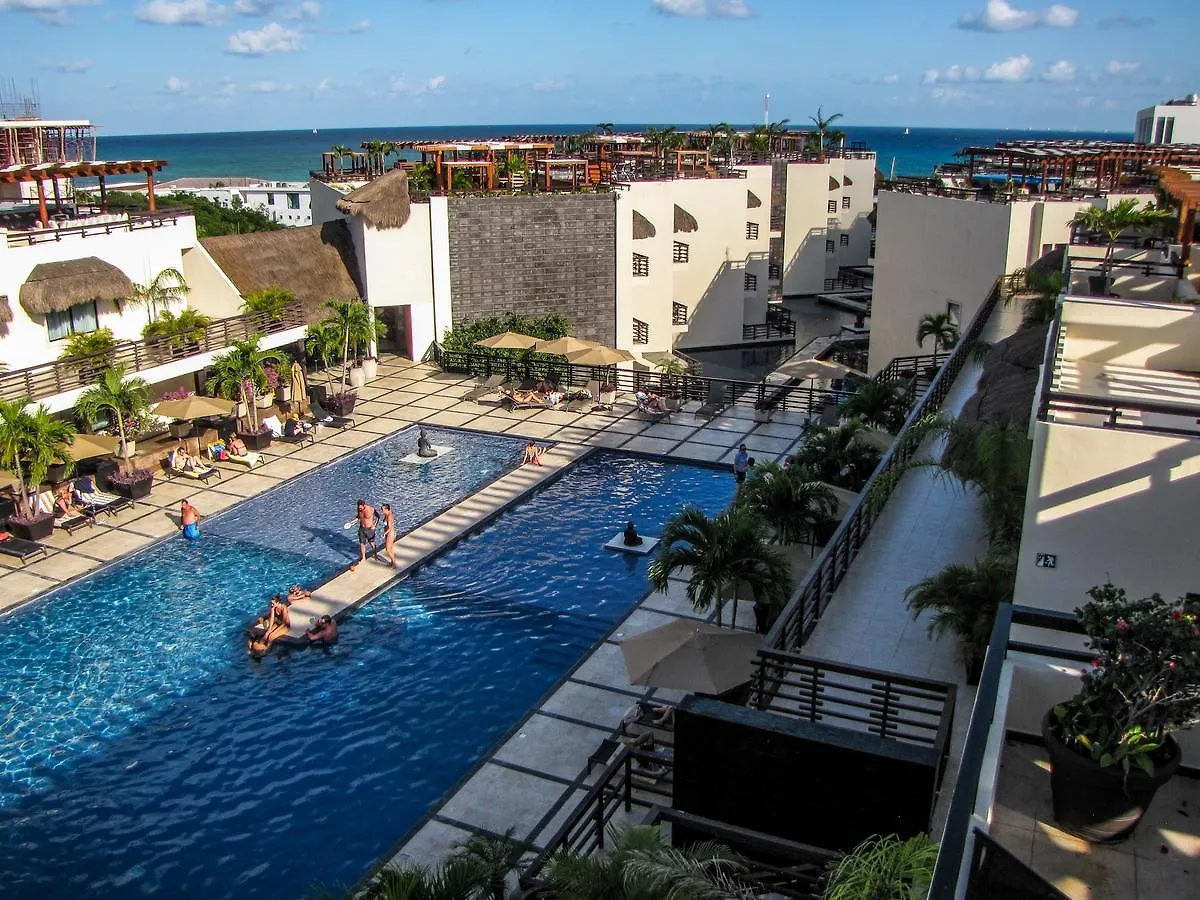 **** Aparthotel Aldea Thai By Blue Oceanfront Playa del Carmen Mexico