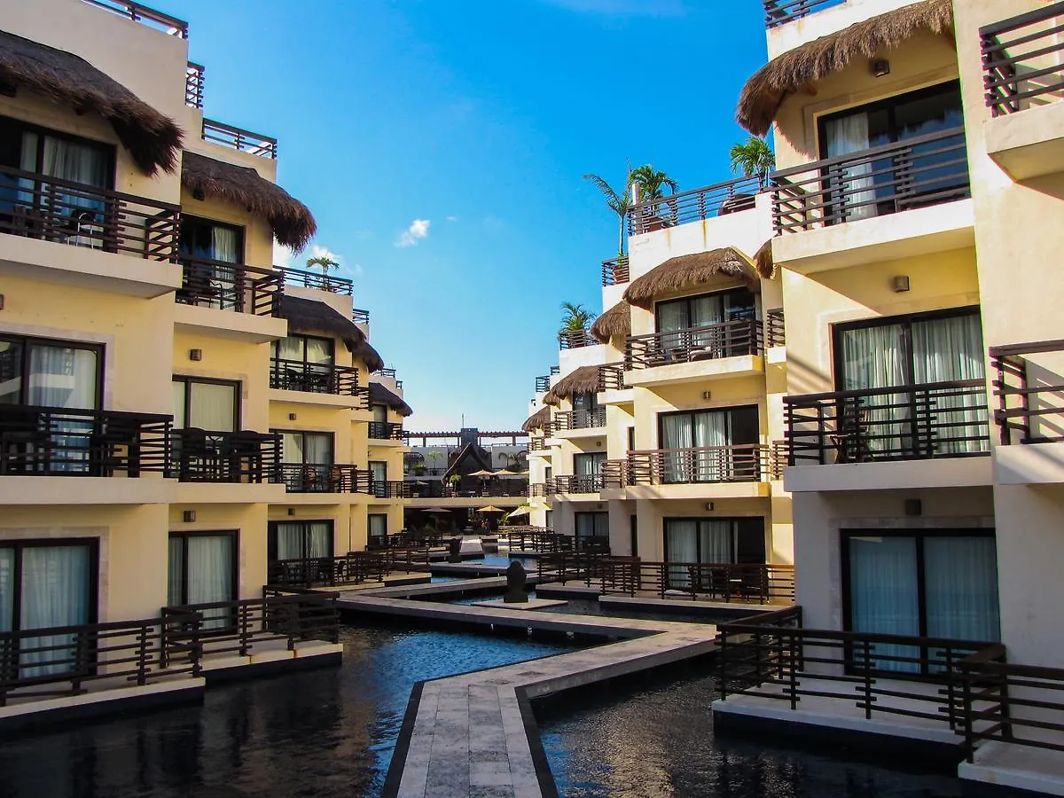 Aldea Thai By Blue Oceanfront Playa del Carmen