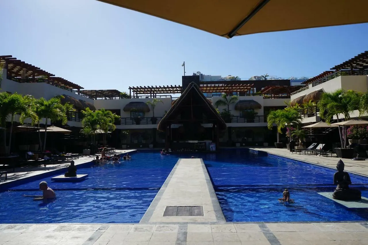 Aldea Thai By Blue Oceanfront Playa del Carmen 4*,