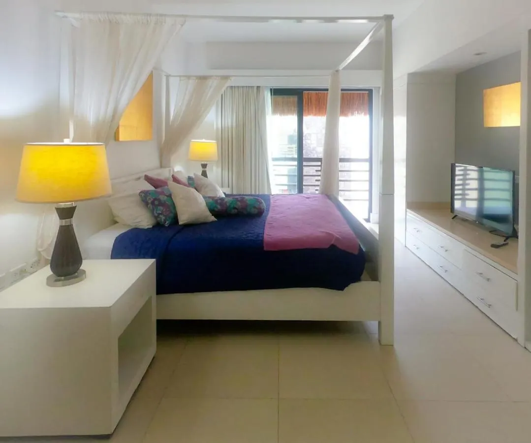 Aparthotel Aldea Thai By Blue Oceanfront Playa del Carmen