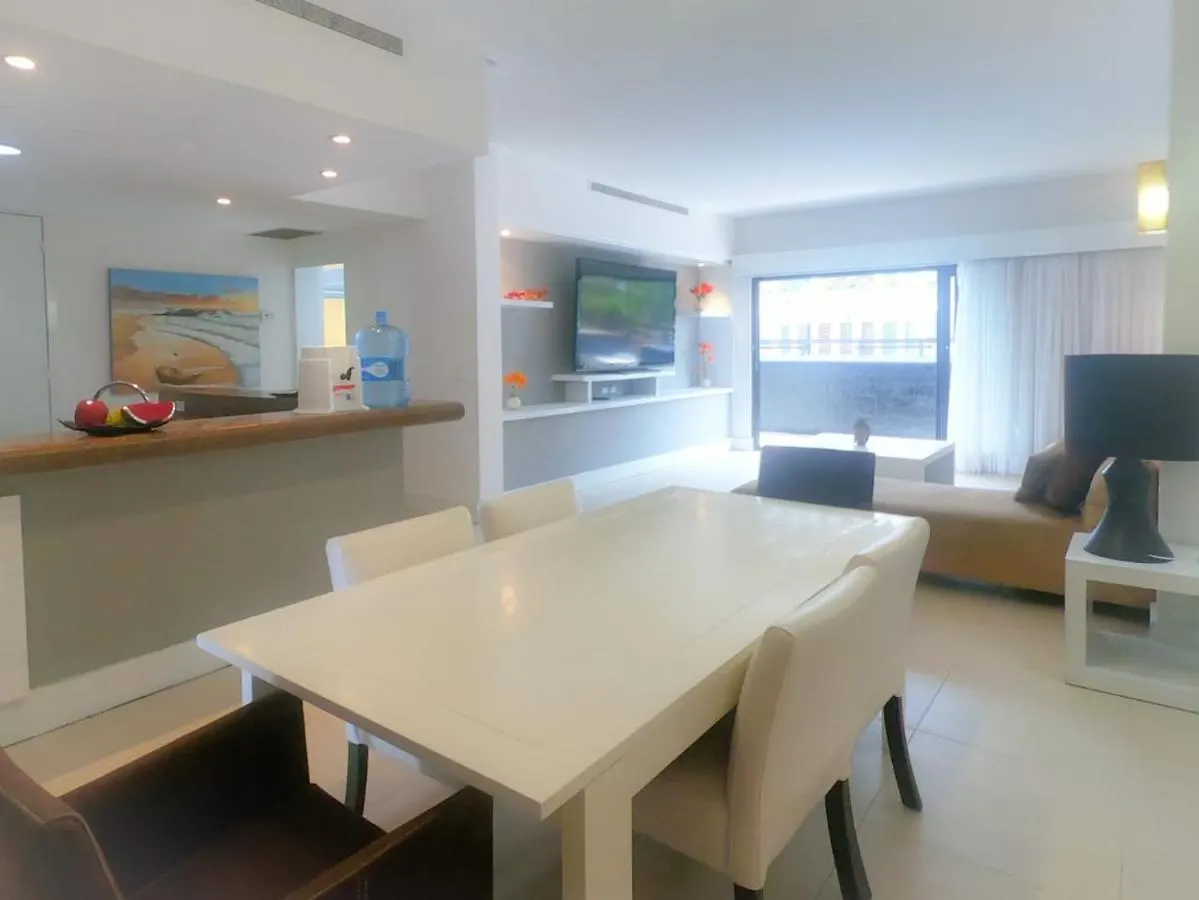 Aldea Thai By Blue Oceanfront Playa del Carmen Aparthotel