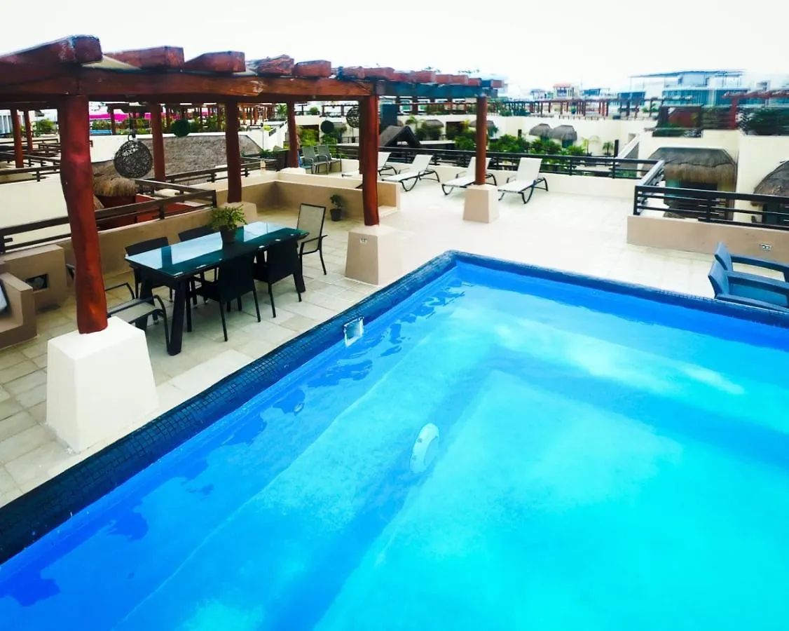 **** Aparthotel Aldea Thai By Blue Oceanfront Playa del Carmen Mexico
